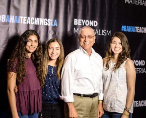 beyond-materialism-photo-op-5