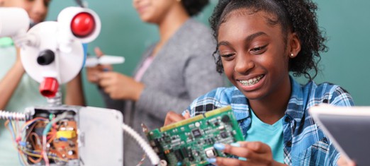 Igualdad de género: cómo educar a las mujeres beneficia a la humanidad