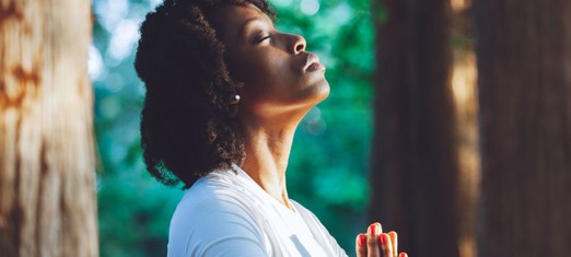 How to Meditate Spiritually: 9 Tips for Beginners