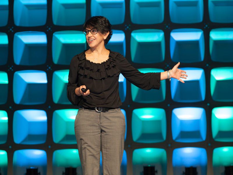 leila-rassekh-milani-2