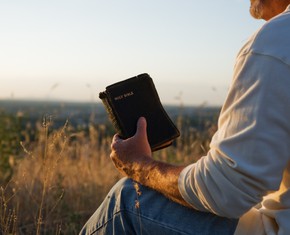 Oneness: Why I Resigned From the Ministry and Became a Baha’i