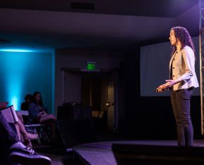 pegah-nabili-speaking-2